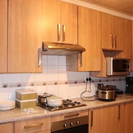Tlelakufuma Guest House Johannesburg Kültér fotó