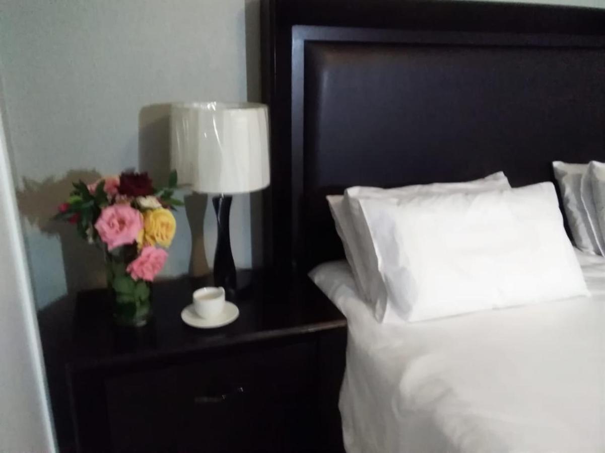 Tlelakufuma Guest House Johannesburg Kültér fotó