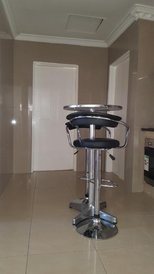 Tlelakufuma Guest House Johannesburg Kültér fotó